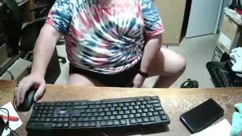 Snapshot of bucku2 chatting on 01/02/25, 10:33 Bucku2 online show from 01/02/25, 10:33