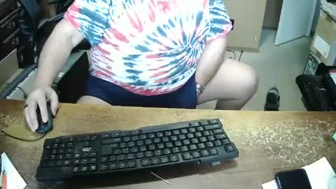 Snapshot of bucku2 chatting on 01/24/25, 08:32 Bucku2 online show from 01/24/25, 08:32