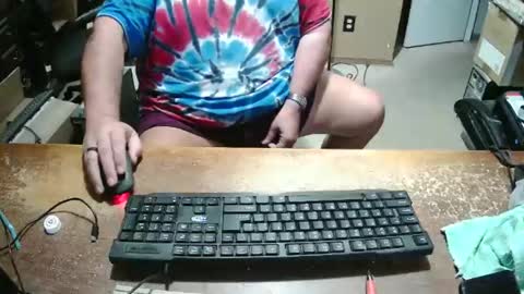 Snapshot of bucku2 chatting on 10/26/25, 12:55 Bucku2 online show from 10/26/25, 12:55