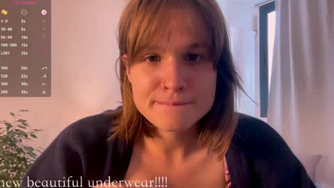 Mira  online show from 04/08/26, 07:03