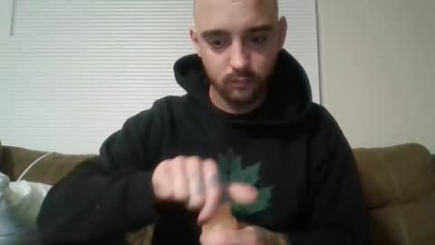 Snapshot of bud42o chatting on 12/15/25, 12:15 Bud42o online show from 12/15/25, 12:15