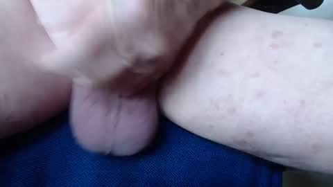 Snapshot of budddgardener chatting on 12/02/24, 08:11 budddgardener online show from 12/02/24, 08:11