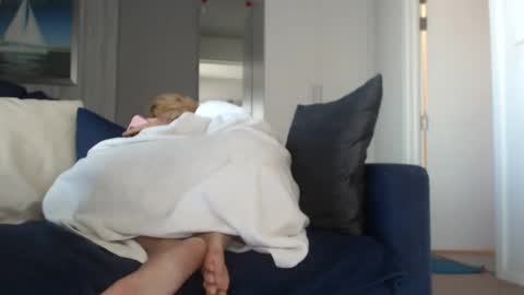 Snapshot of buddiup2 chatting on 12/20/24, 03:58 buddiup2 online show from 12/20/24, 03:58