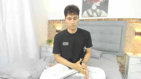 Buddy Whitte online show from 01/22/25, 06:20