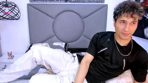 Buddy Whitte online show from 01/15/26, 01:48