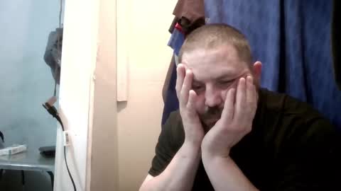 Snapshot of budsonly33 chatting on 01/14/25, 10:59 budsonly33 online show from 01/14/25, 10:59