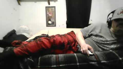 Snapshot of budsonly33 chatting on 10/04/25, 07:39 budsonly33 online show from 10/04/25, 07:39