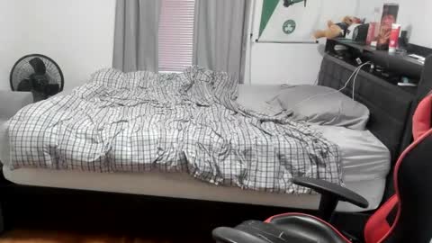 buffsexyman24 online show from 02/27/25, 12:23