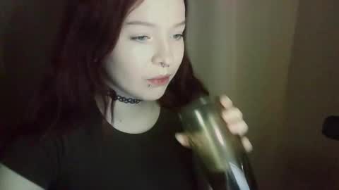 Snapshot of buffy_wow chatting on 02/04/26, 01:17 buffy_wow online show from 02/04/26, 01:17