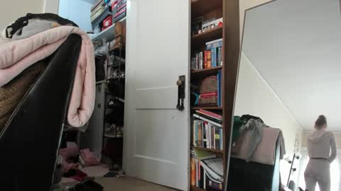 Buffy online show from 12/01/24, 07:14