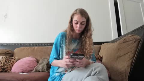 Buffy online show from 12/20/24, 09:17