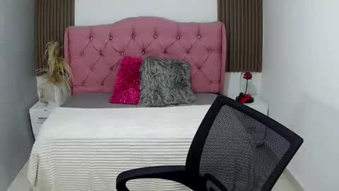 bug2025 online show from 04/09/26, 10:15