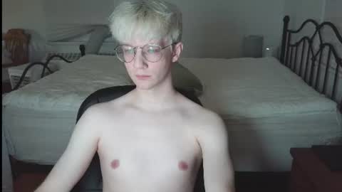 bugboy08 online show from 06/25/26, 03:39