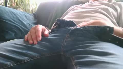 Snapshot of buggemann chatting on 10/08/25, 03:31 buggemann online show from 10/08/25, 03:31