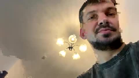 bugs_and_bunny13 online show from 10/28/25, 10:08