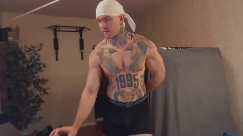 Snapshot of bulatov_x chatting on 01/29/25, 07:32 Dmitriy online show from 01/29/25, 07:32