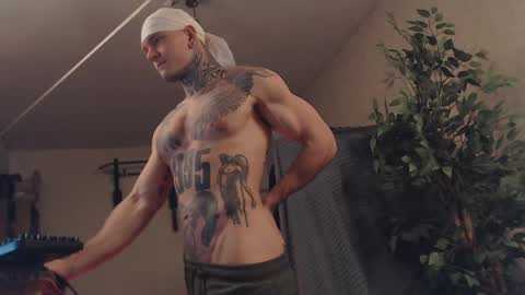 Snapshot of bulatov_x chatting on 02/12/25, 02:14 Dmitriy online show from 02/12/25, 02:14