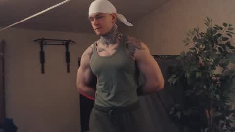 Snapshot of bulatov_x chatting on 02/21/25, 08:38 Dmitriy online show from 02/21/25, 08:38