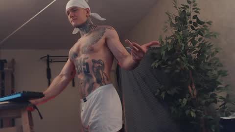 Snapshot of bulatov_x chatting on 02/22/25, 07:56 Dmitriy online show from 02/22/25, 07:56