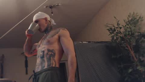 Snapshot of bulatov_x chatting on 02/25/25, 09:46 Dmitriy online show from 02/25/25, 09:46