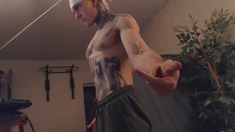 Snapshot of bulatov_x chatting on 02/26/25, 03:53 Dmitriy online show from 02/26/25, 03:53