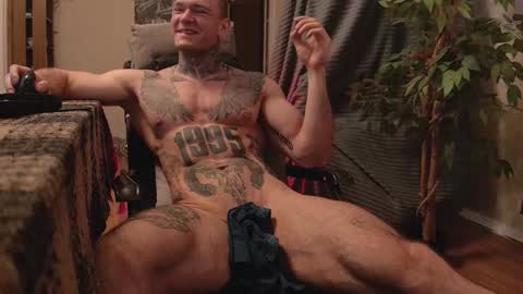 Snapshot of bulatov_x chatting on 12/17/25, 10:38 Dmitriy online show from 12/17/25, 10:38