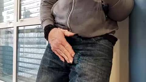 ejaculation for 250 online show from 02/02/25, 10:46