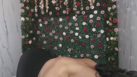 Snapshot of bull_cam chatting on 11/07/25, 06:08 bull_cam online show from 11/07/25, 06:08