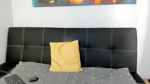 Snapshot of bulma_bambina_ chatting on 09/18/25, 08:22 Bulma Bambina online show from 09/18/25, 08:22