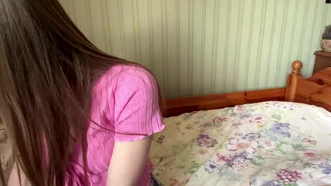 Mary online show from 05/22/26, 02:01