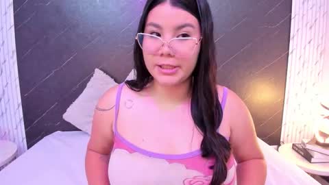 Snapshot of bumyrose chatting on 02/06/26, 04:17 BumyRose online show from 02/06/26, 04:17