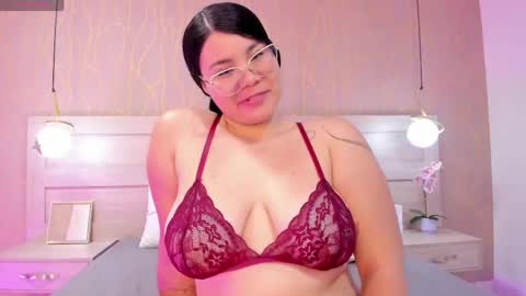 Snapshot of bumyrose chatting on 05/09/26, 03:56 BumyRose online show from 05/09/26, 03:56