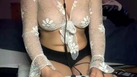 bunny15888 online show from 06/18/26, 05:08