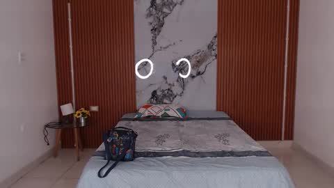 Snapshot of bunny_bao chatting on 02/20/26, 11:43 Rossi Hill online show from 02/20/26, 11:43