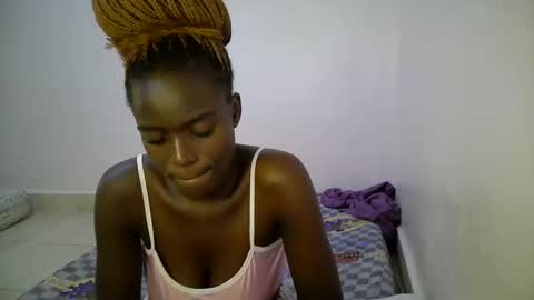 bunny_bliss1 online show from 05/24/26, 07:08