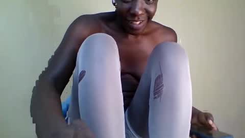 Snapshot of bunny_bliss2 chatting on 01/11/26, 02:55 bunny_bliss2 online show from 01/11/26, 02:55