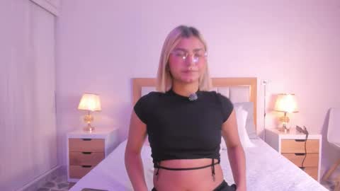 bunny_blush1 online show from 03/15/26, 11:38