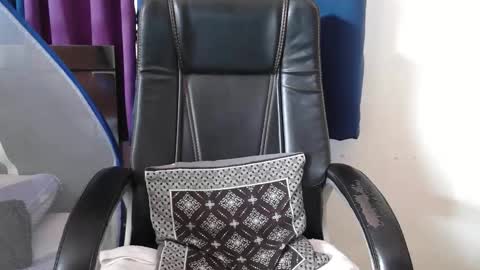 Revo  Hi dear everyone..Im on a break due to exams and studies and some functions in family..will back soon..stay tuned...Ty online show from 12/22/25, 09:50