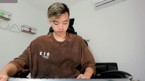 bunny online show from 02/24/25, 12:26