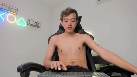 bunny online show from 03/09/25, 06:43