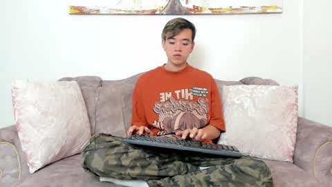 bunny online show from 03/11/25, 12:17