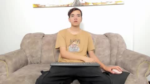 bunny online show from 11/11/25, 12:16