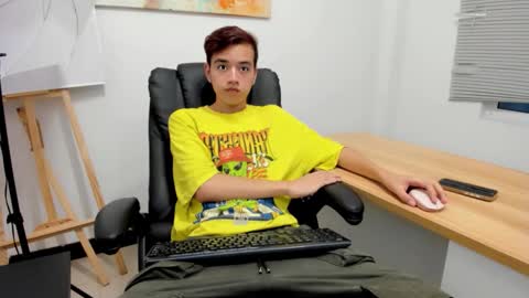 bunny online show from 11/13/25, 12:15