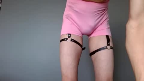 Snapshot of bunnyboiler333 chatting on 11/13/25, 10:36 bunnyboiler333 online show from 11/13/25, 10:36