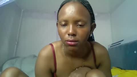 bunnydiva_ online show from 05/11/26, 02:28