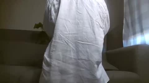 bunnyela online show from 09/25/25, 03:49