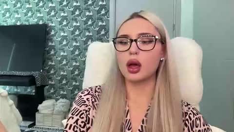 OnlyFans BunnyKhalessi online show from 02/03/26, 08:47