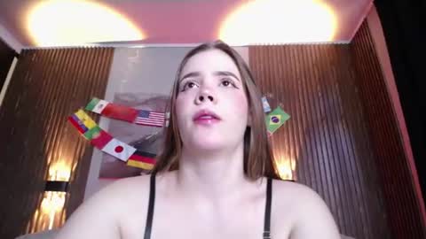 Snapshot of bunnyleahxxx chatting on 06/18/26, 07:07 ANASTASIA online show from 06/18/26, 07:07