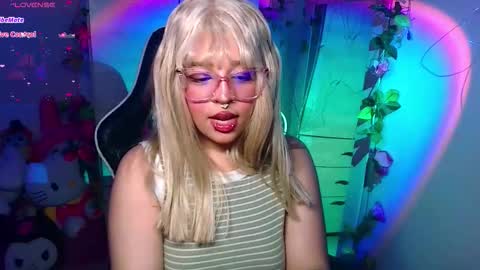 Snapshot of bunnylilith_ chatting on 09/13/25, 11:59 bunnylilith_ online show from 09/13/25, 11:59