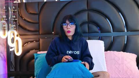 Bunny online show from 11/29/25, 11:35